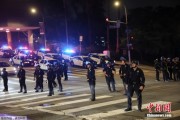 呼和浩特约200名海军陆战队士兵进驻洛杉矶 开始执行警戒守卫任务
